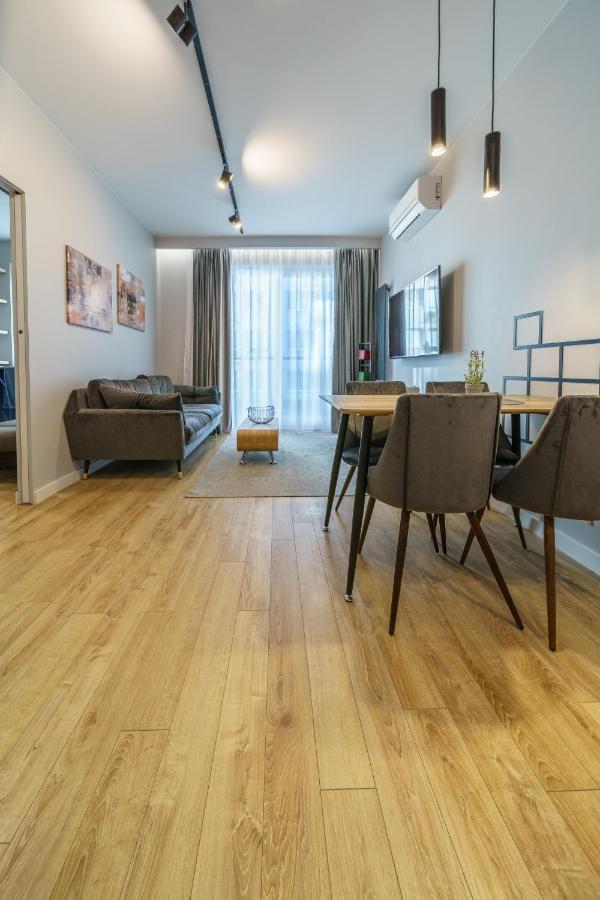 Bright And Charming- Golden Apartments- City Center&S18 Warschau Buitenkant foto